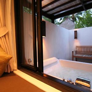 King Room Spa Bath